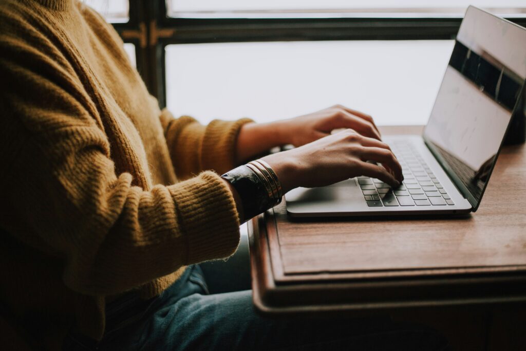 What Are Passkeys, and Should Your Business Bother? 2 Your Hometown Technology Professional with a Heart of an Educator