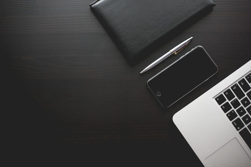 "Clean Desk" 2.0: Securing Your Home Office from Physical Data Leaks 9 Your Hometown Technology Professional with a Heart of an Educator